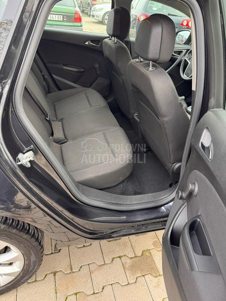 Opel Astra J 1.7 cdti