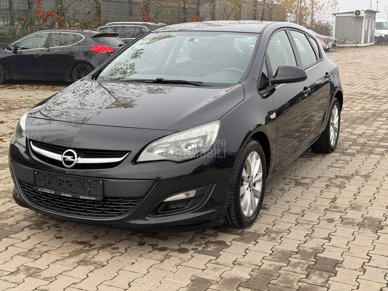 Opel Astra J 1.7 cdti
