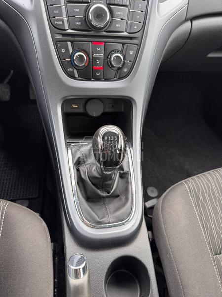 Opel Astra J 1.7 cdti