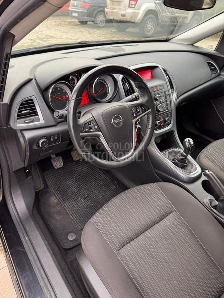Opel Astra J 1.7 cdti