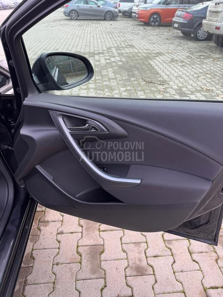 Opel Astra J 1.7 cdti