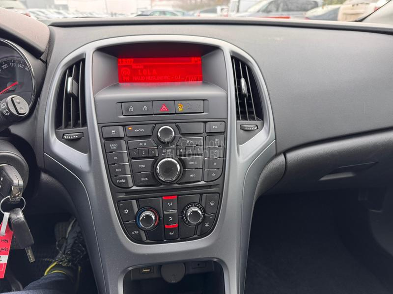 Opel Astra J 1.7 cdti