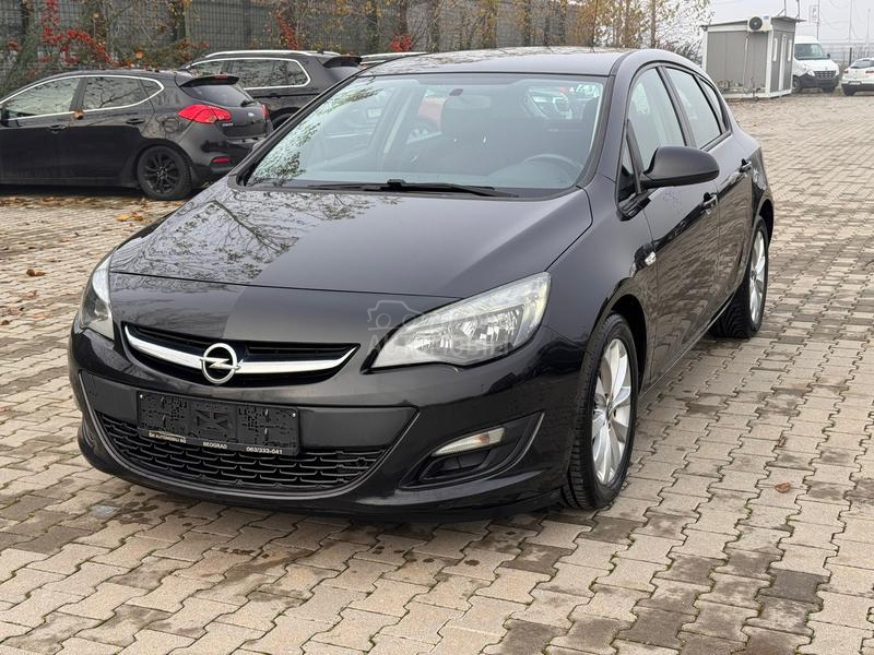 Opel Astra J 1.7 cdti
