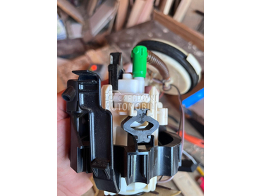 Pumpa za gorivo za BMW 530, X5 od 2000. do 2005. god.