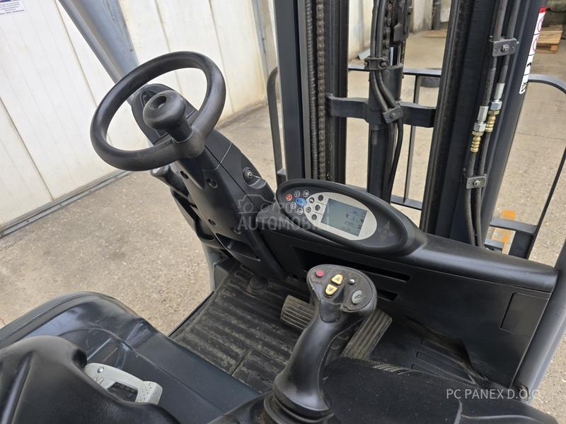 Still RX20 18  5,7m triplex