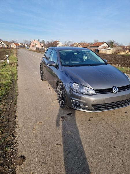 Volkswagen Golf 7 highline dsg