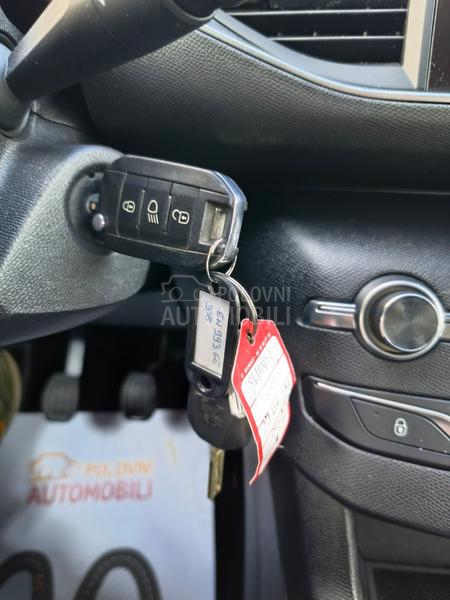 Peugeot 308 1.6 ALLURE BlueHDI