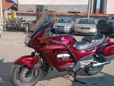 Honda pan european st 1100