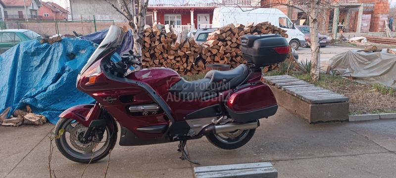 Honda pan european st 1100