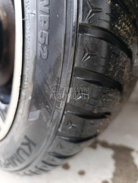 Renault Twingo 1 09000 k m