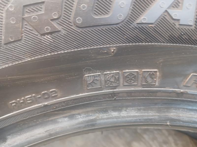 Nexen 245/75 R17 Sve sezone