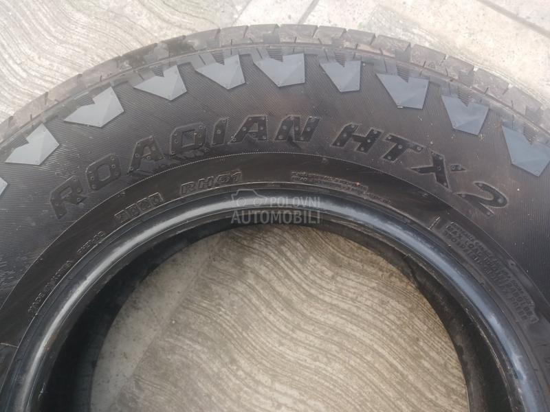 Nexen 245/75 R17 Sve sezone