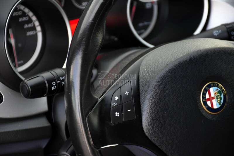 Alfa Romeo Giulietta 1.4 TB / T0P / CH