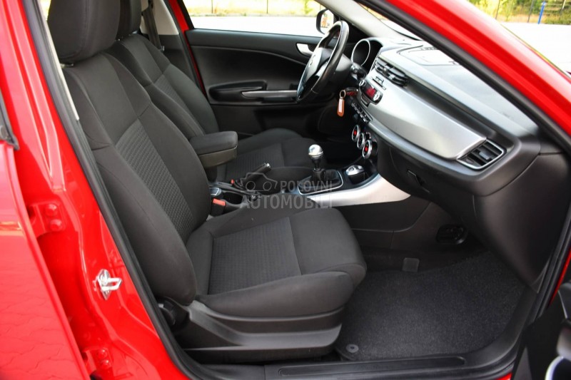 Alfa Romeo Giulietta 1.4 TB / T0P / CH