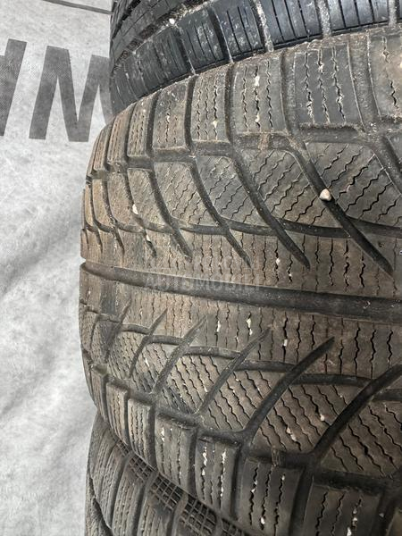 Goodride 245/40 R18 Zimska