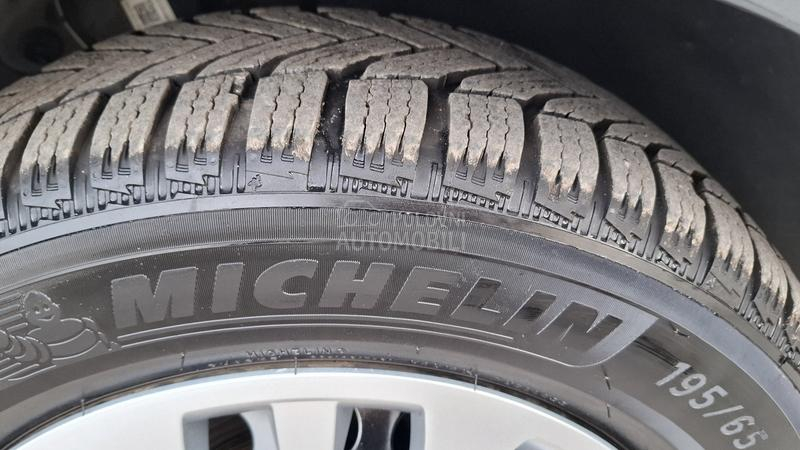 Škoda Octavia S A L O N