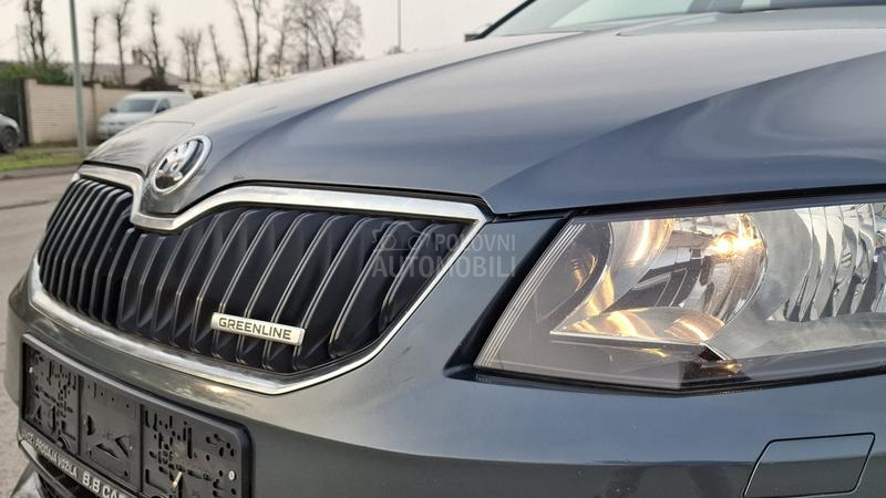 Škoda Octavia S A L O N