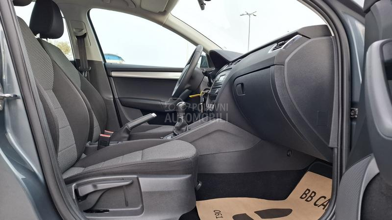 Škoda Octavia S A L O N