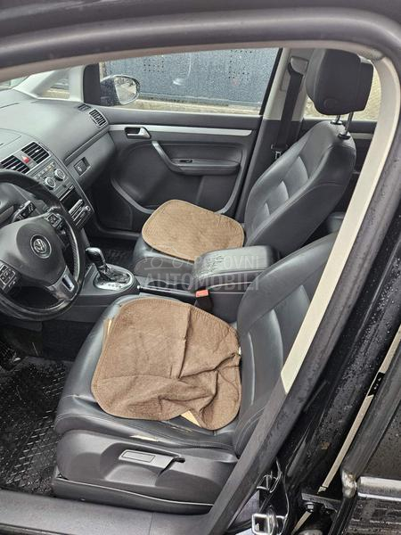 Volkswagen Touran 2.0 DSG 4X4 7SED