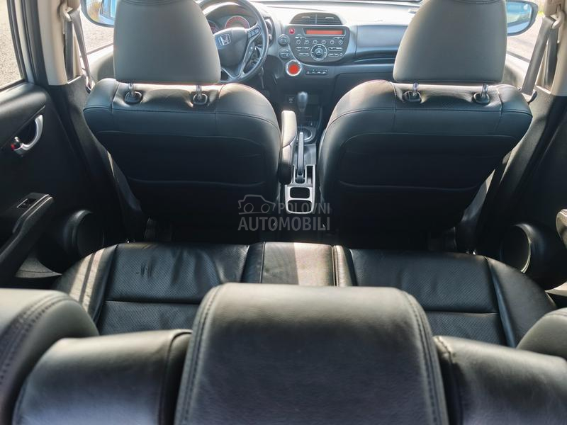 Honda Jazz 1.4 Exclusive CVT