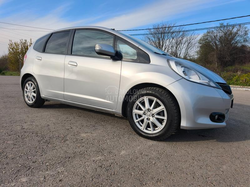 Honda Jazz 1.4 Exclusive CVT