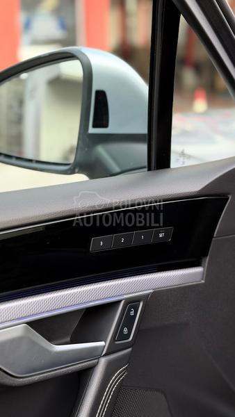 Volkswagen Touareg 3 R line Matrix