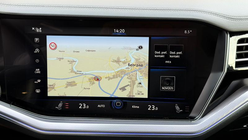 Volkswagen Touareg 3 R line Matrix