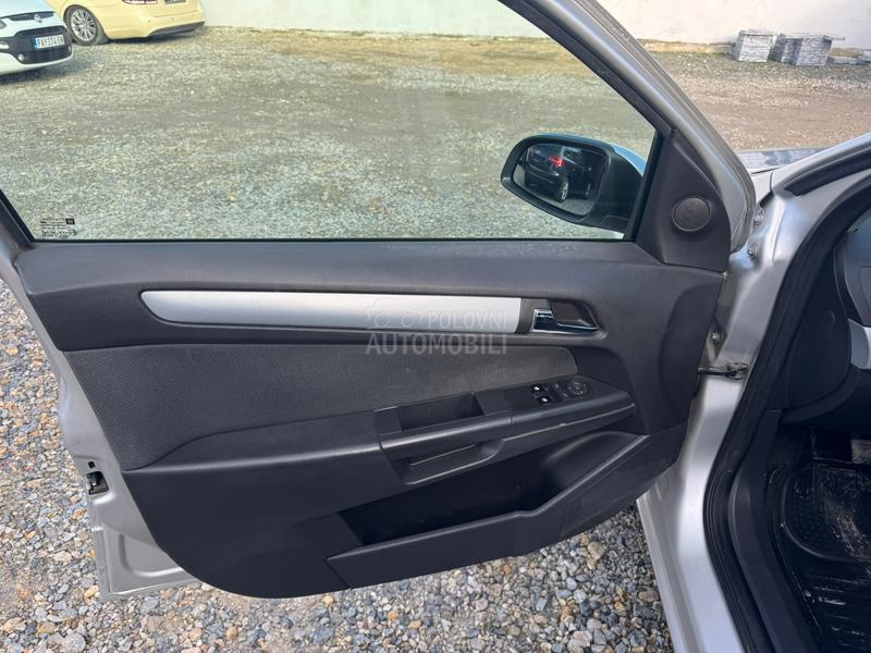 Opel Astra H 1.7cdti