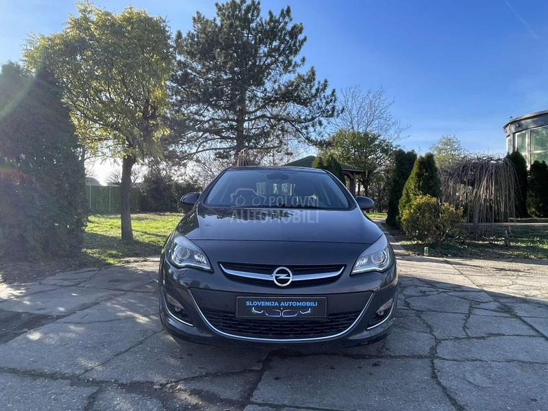 Opel Astra J 1.7 cdti