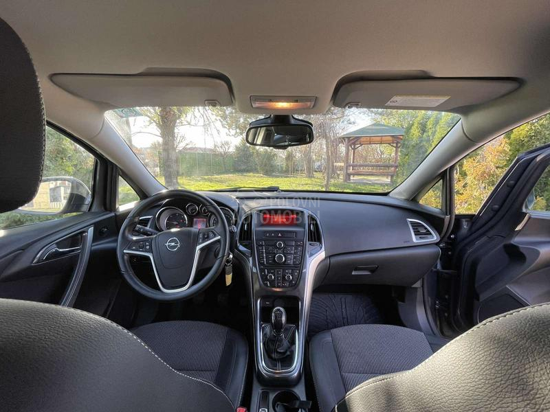 Opel Astra J 1.7 cdti