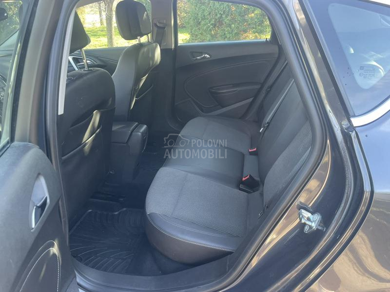 Opel Astra J 1.7 cdti