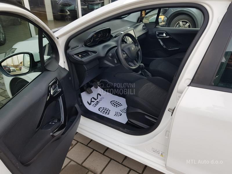 Peugeot 208 1.5