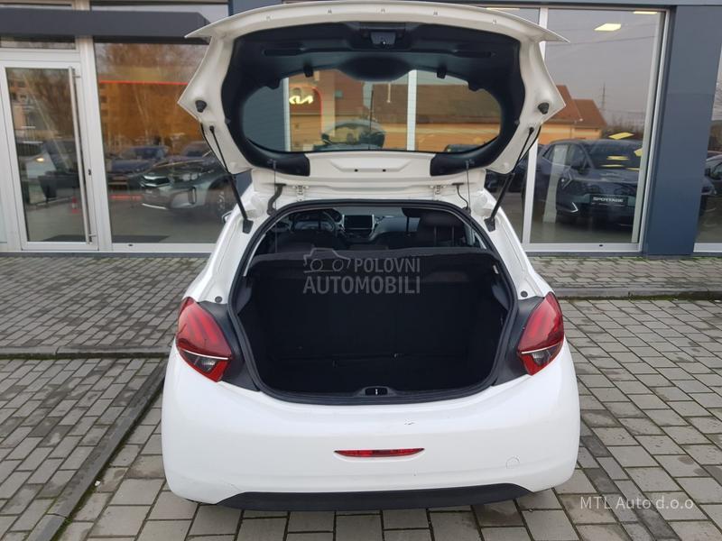 Peugeot 208 1.5