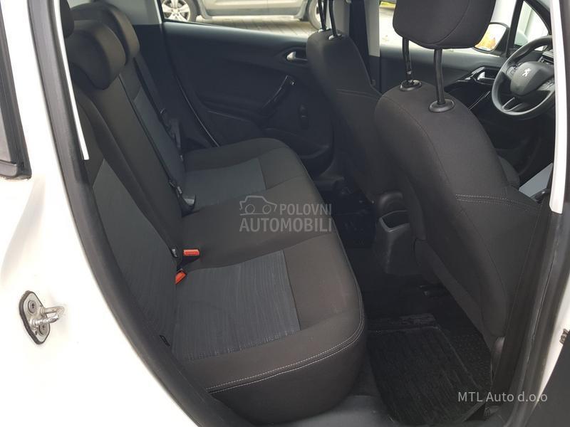 Peugeot 208 1.5