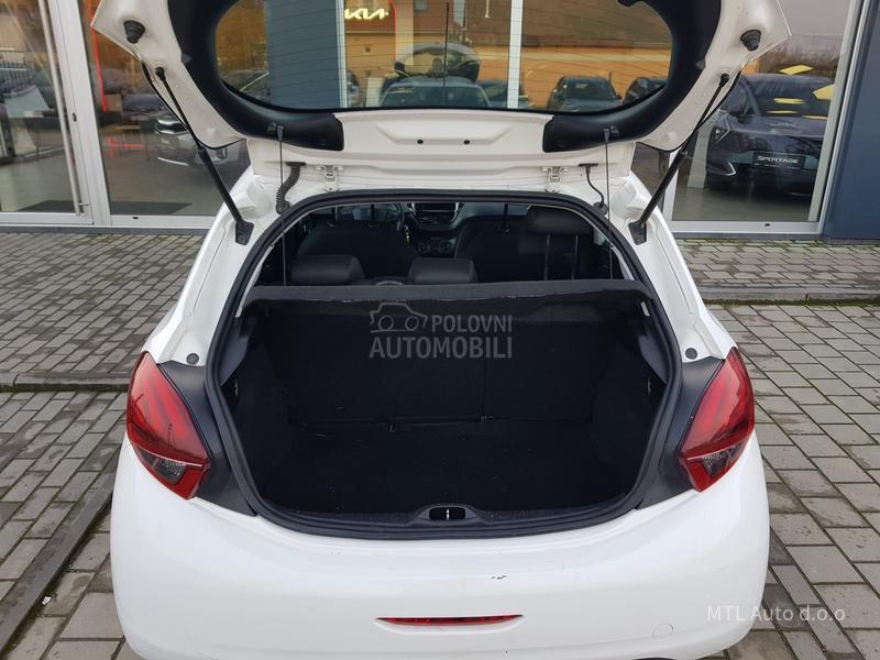 Peugeot 208 1.5
