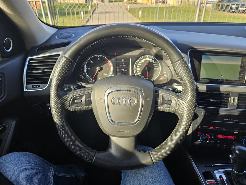 Audi Q5 3.0TDI QUATTRO LUX