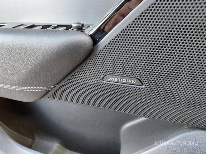 Land Rover Range Rover Velar R DINAMIC 2.0 4X4