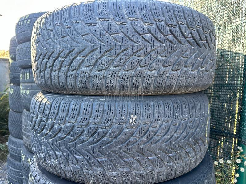 Nokian 235/55 R18 Zimska