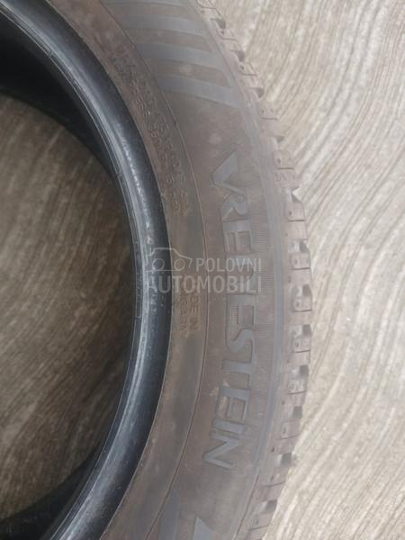 Vredestein 195/50 R15 Sve sezone