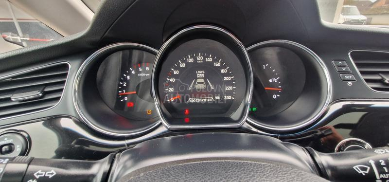 Kia cee`d 1.6 Crdi LED FU LL