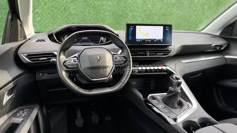 Peugeot 3008 1.5 bluhdi NOV