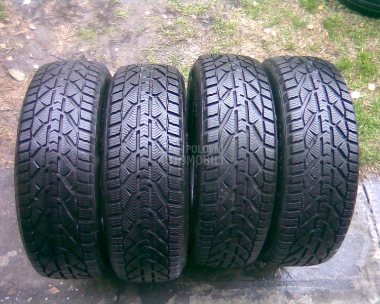 Riken 215/60 R17 Zimska