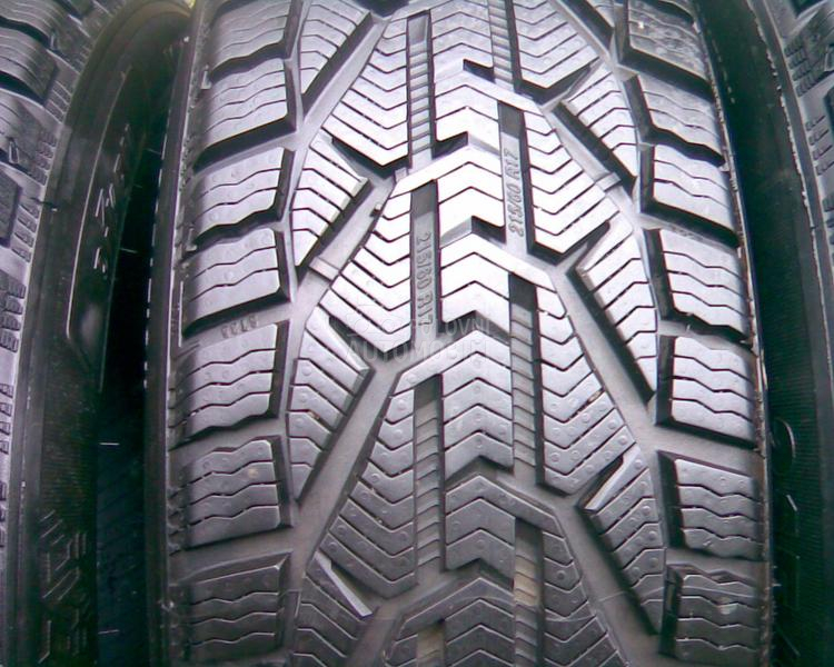 Riken 215/60 R17 Zimska