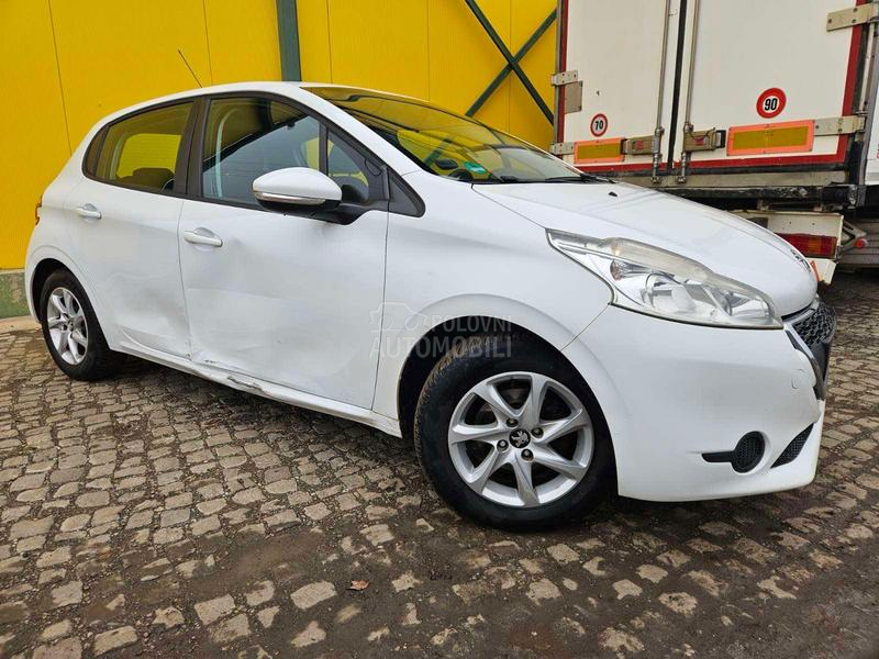 Peugeot 208 ZA TRG.OVCE/TO.P CEN