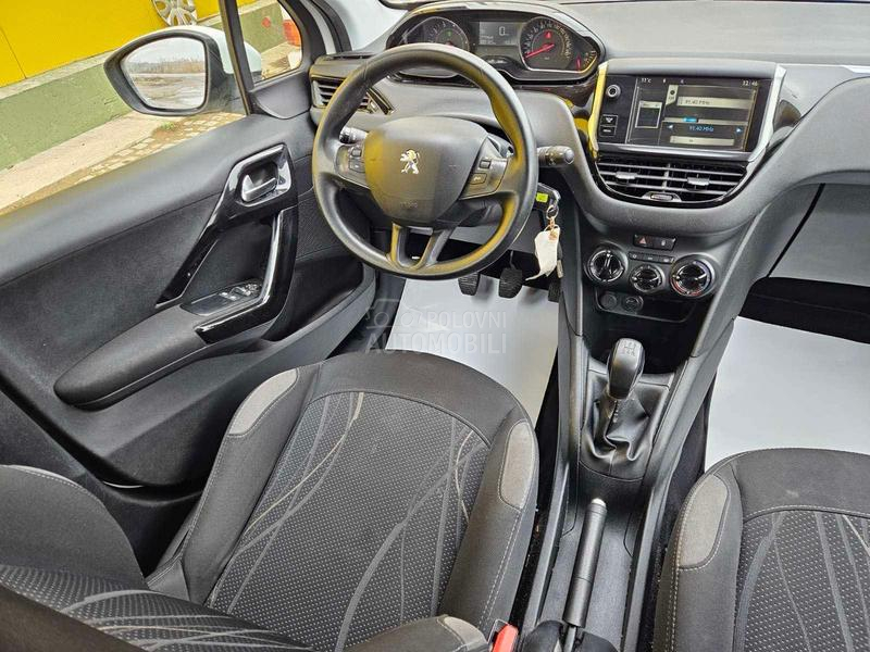 Peugeot 208 ZA TRG.OVCE/TO.P CEN