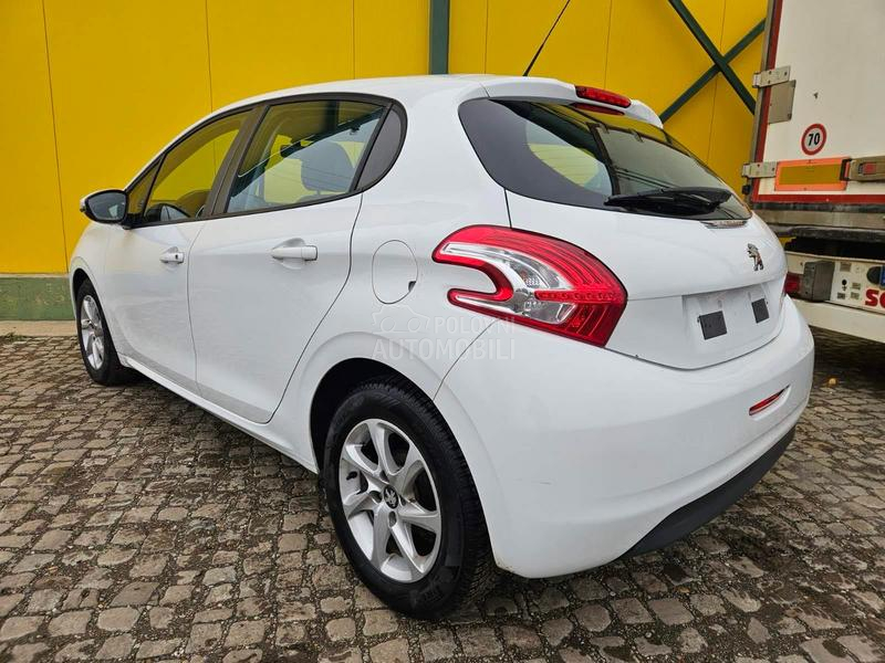 Peugeot 208 ZA TRG.OVCE/TO.P CEN