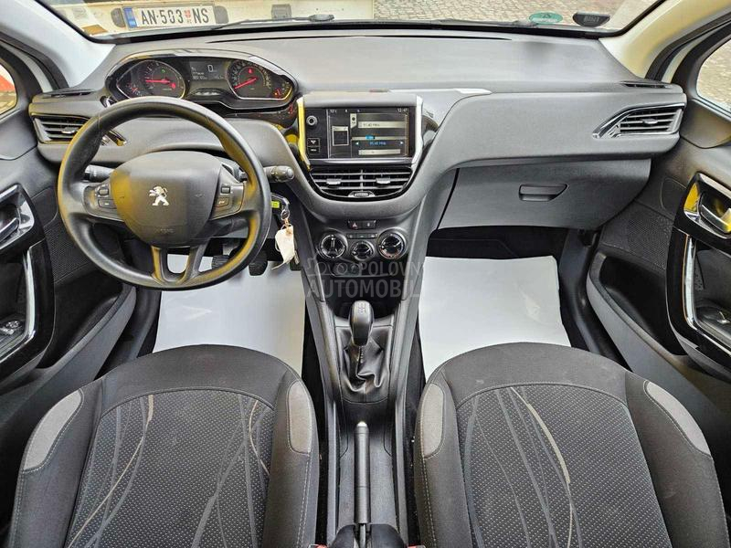 Peugeot 208 ZA TRG.OVCE/TO.P CEN