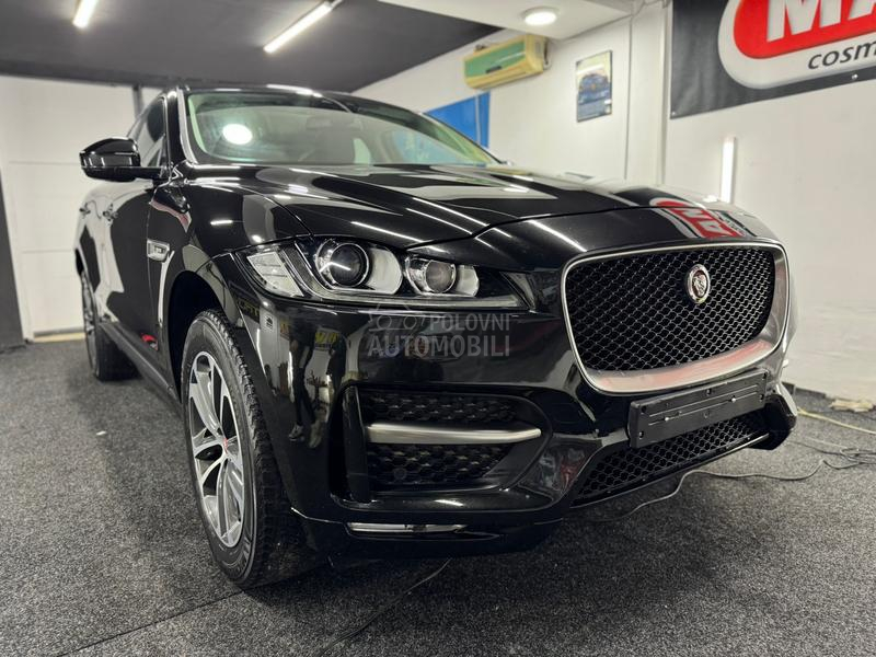 Jaguar F pace R Sport