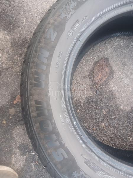 Sportiva 215/65 R16 Zimska