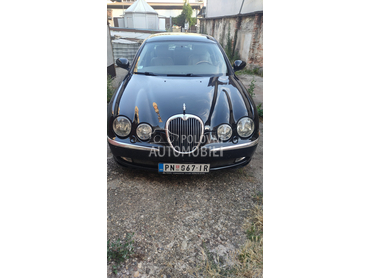 Jaguar S-Type Sportline